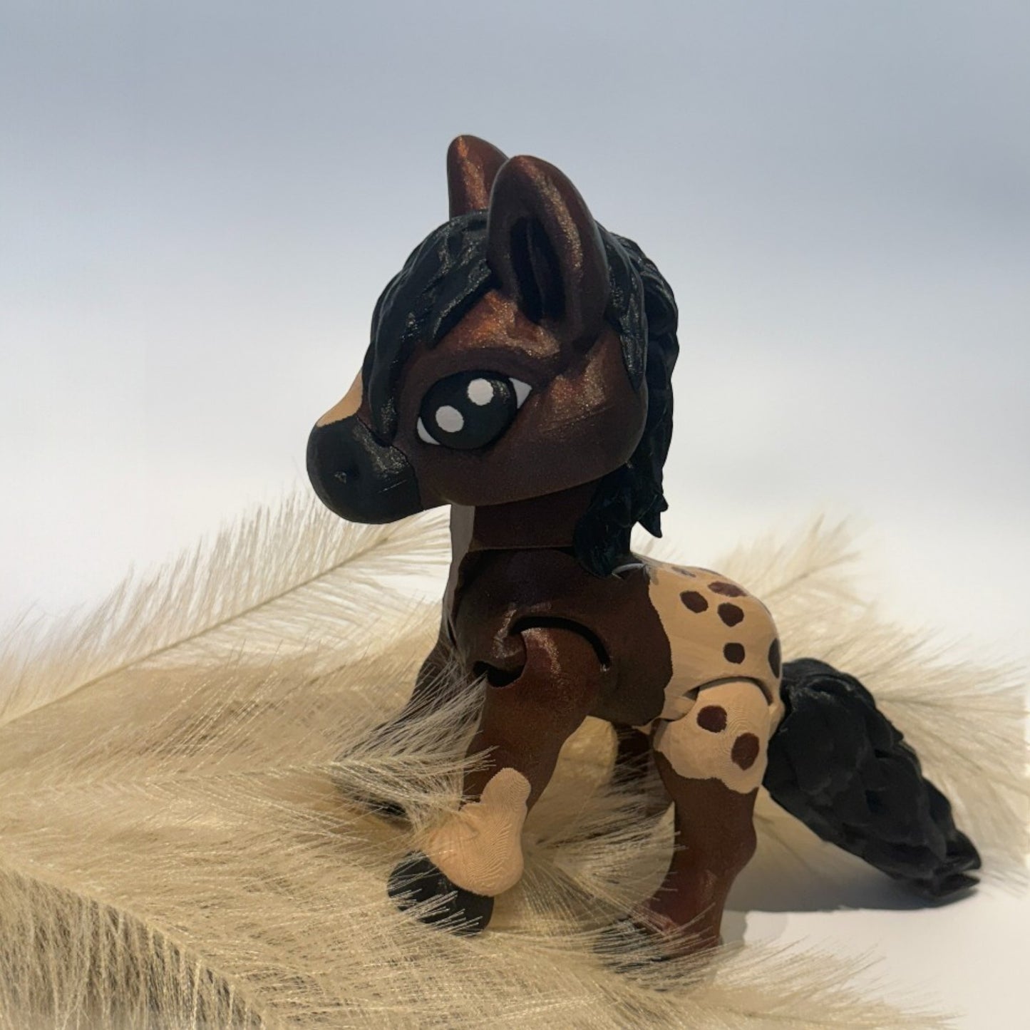 Limited Edition 3D-Printed Shimmery Horse
