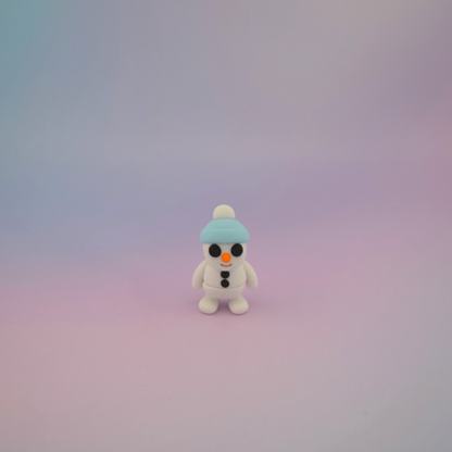 Teeny Tiny Snowman (with hat)