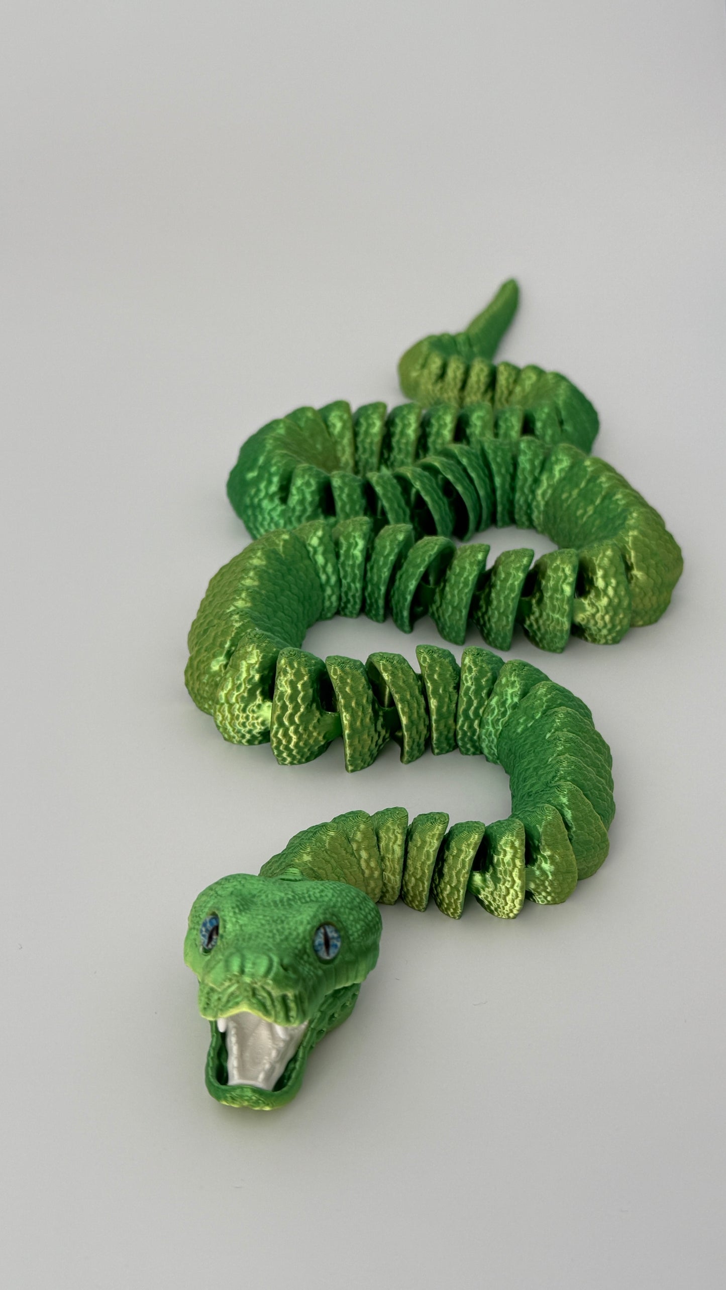 Articulated Green Tree Python